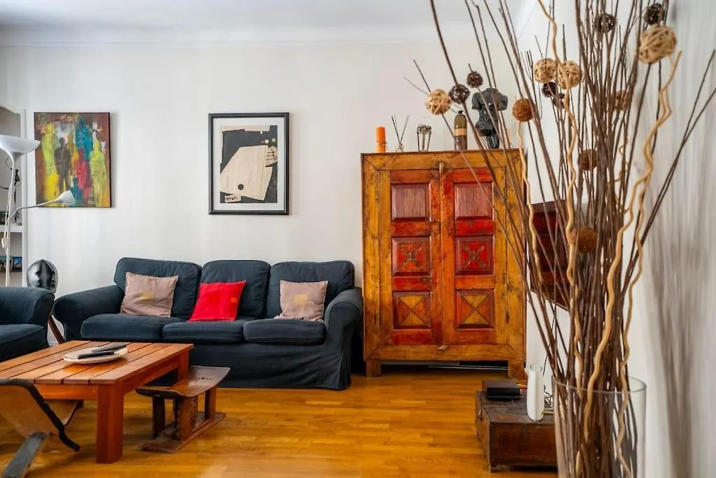 Creative Artist's Retreat In Appartamento