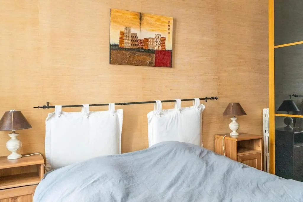 Appartamento Creative Artist's Retreat In Parigi